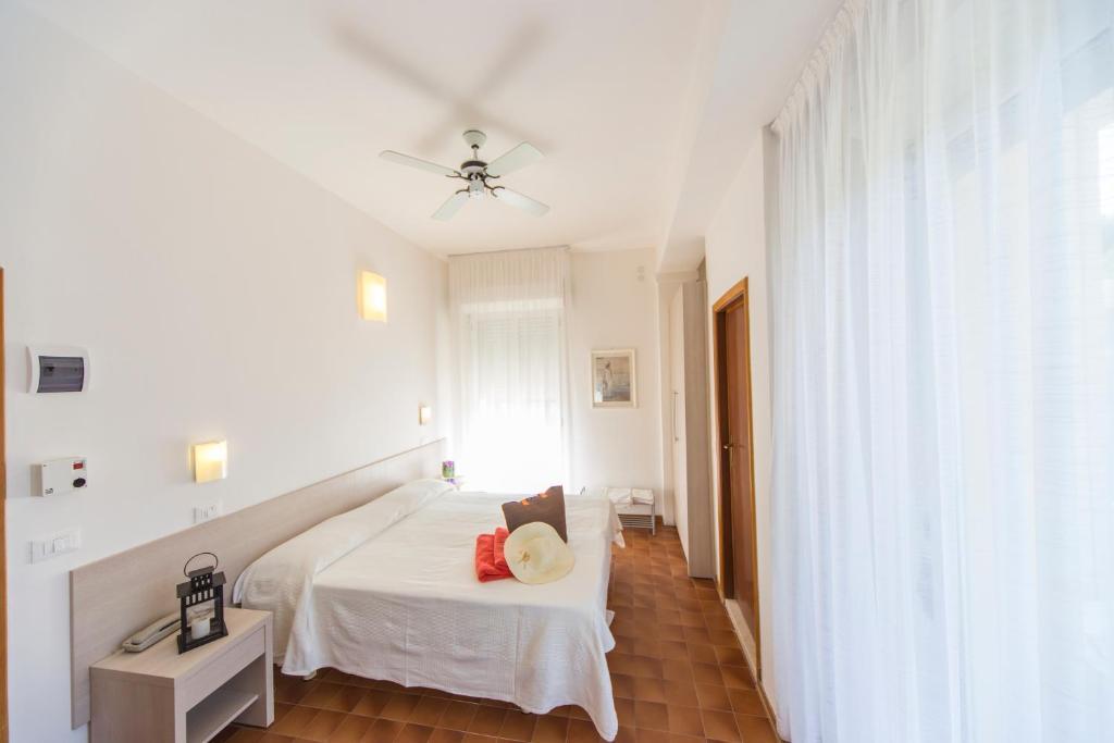 Hotel Adler Gabicce Mare Chambre photo