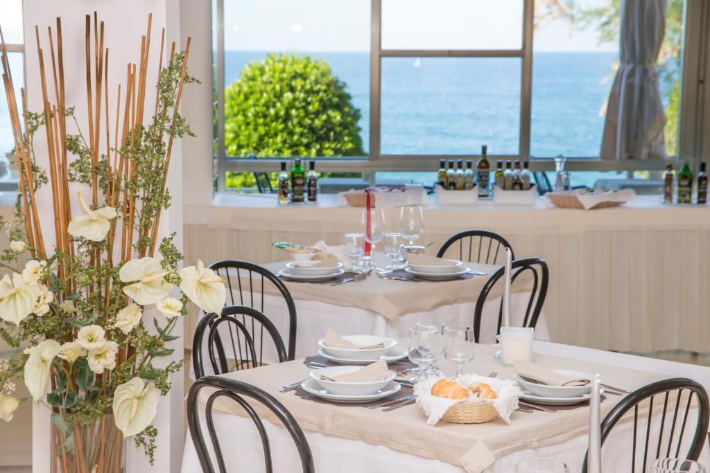 Hotel Adler Gabicce Mare Extérieur photo