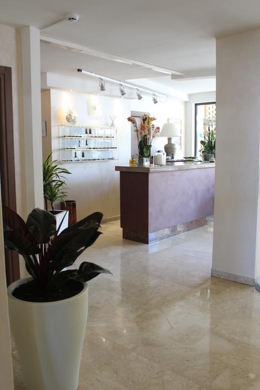 Hotel Adler Gabicce Mare Extérieur photo