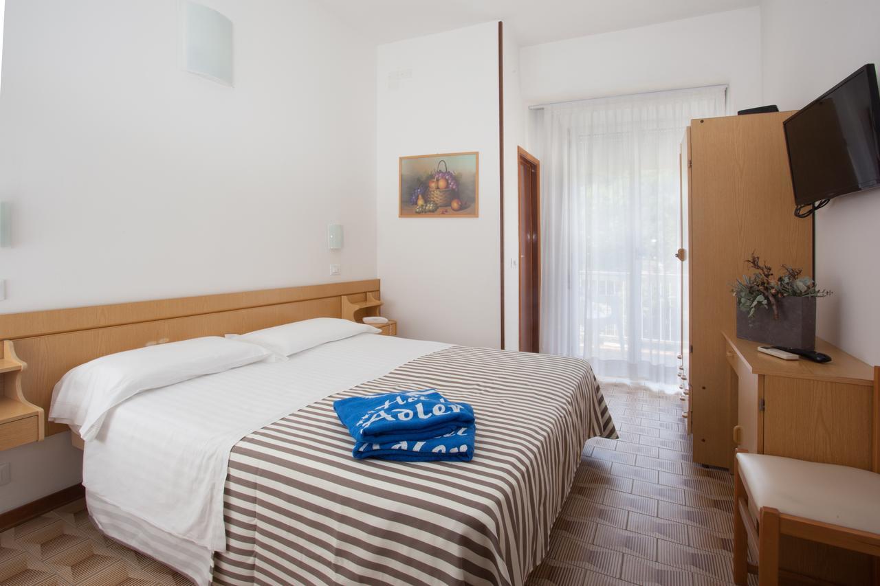 Hotel Adler Gabicce Mare Extérieur photo
